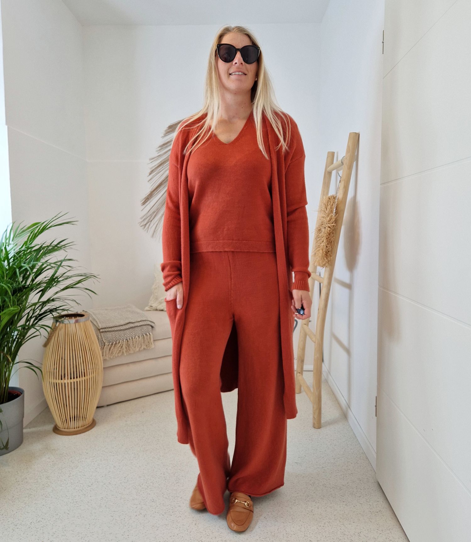 3-TEILIGES STRICK SET BEATRICE ROST 36-40 Made in Italy Hose Pullunder Mantel Cardigan 3-TEILIGES STRICK SET BEATRICE ROST 36-40 Made in Italy Hose Pullunder Mantel Cardigan