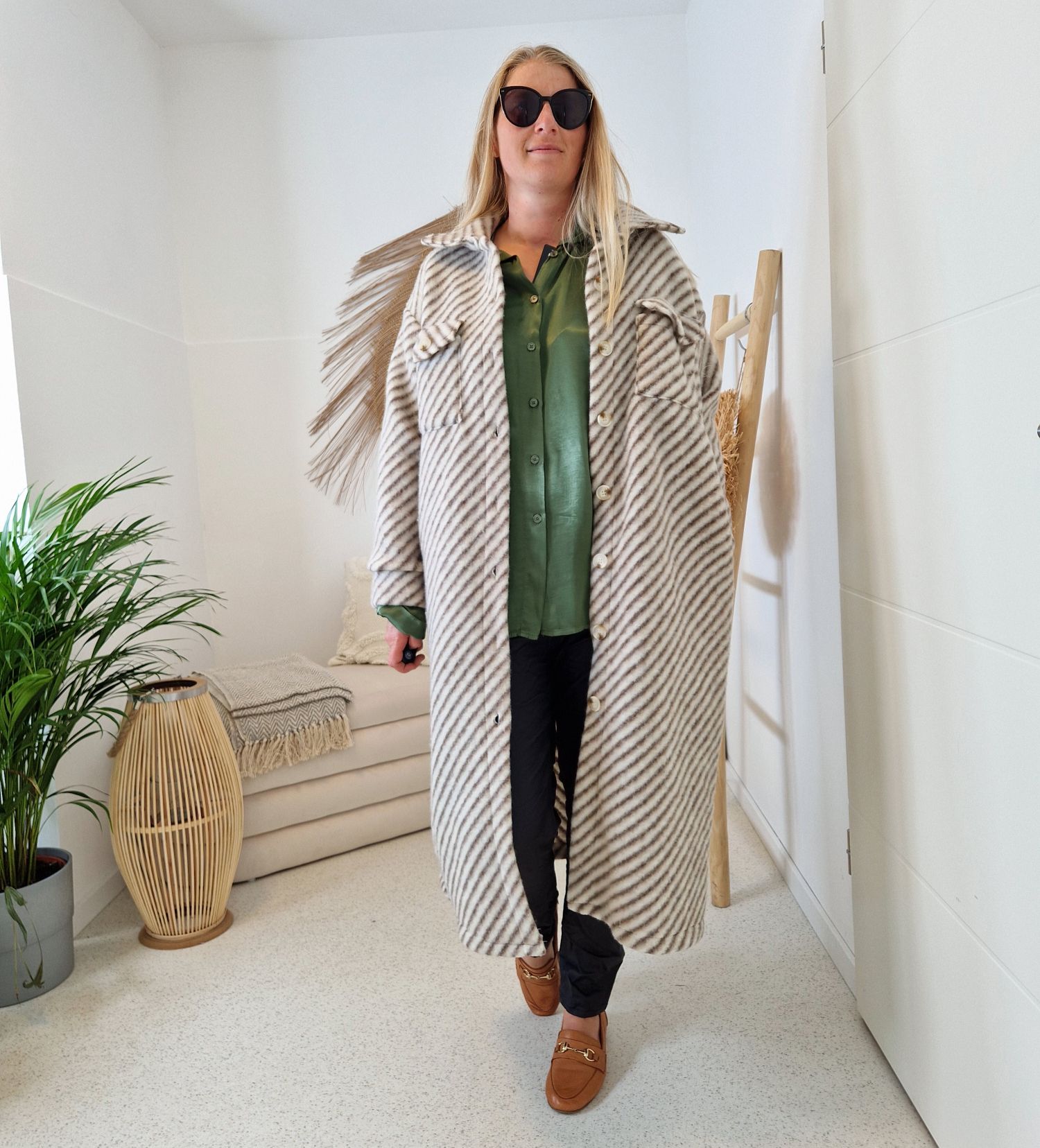 WOLL MANTEL PIA STRIPES BRAUN 36-42 Made in Italy Winter Jacke Fleece Mantel COAT Kopie WOLL MANTEL PIA STRIPES BRAUN 36-42 Made in Italy Winter Jacke Fleece Mantel COAT Kopie