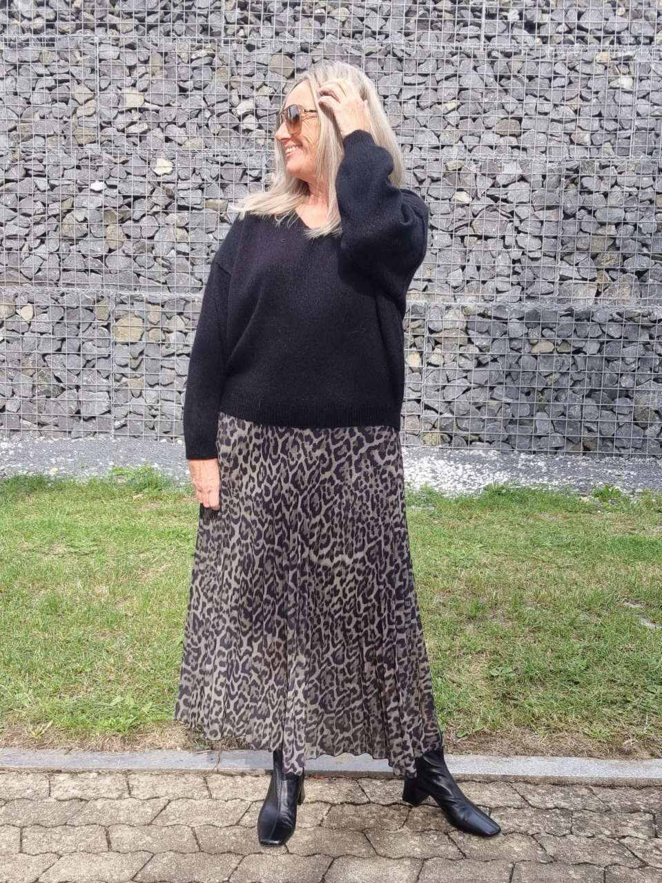 PLISSEE SKIRT SARABI LEO KAHKI Midi Rock Made in Italy 34-40 PLISSEE SKIRT SARABI LEO KAHKI Midi Rock Made in Italy 34-40
