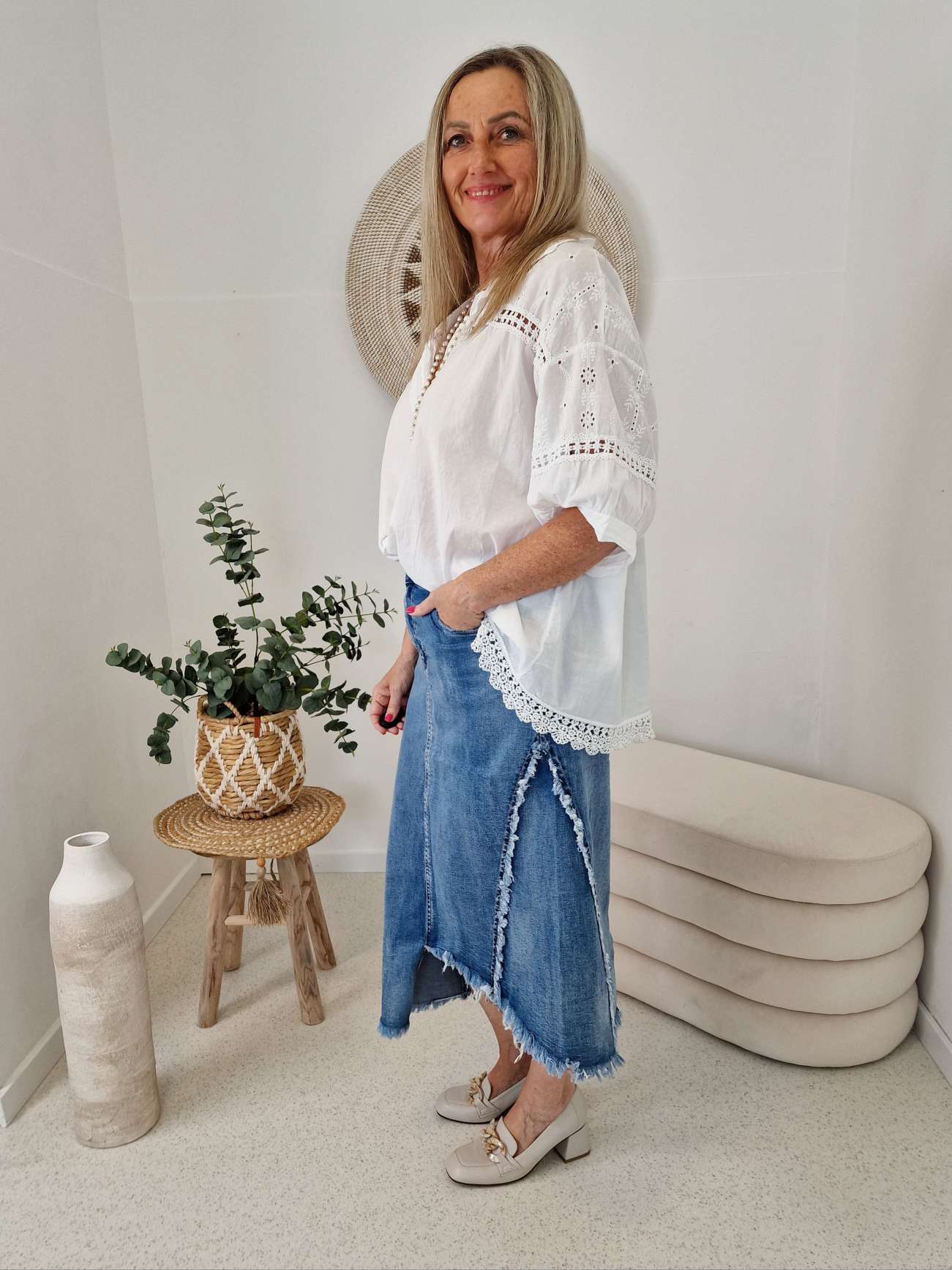EDLE BLUSE LENNY WEISS 36 - 42 Made in Italy Spitze Lochstickerei Kurzarm EDLE BLUSE LENNY WEISS 36 - 42 Made in Italy Spitze Lochstickerei Kurzarm