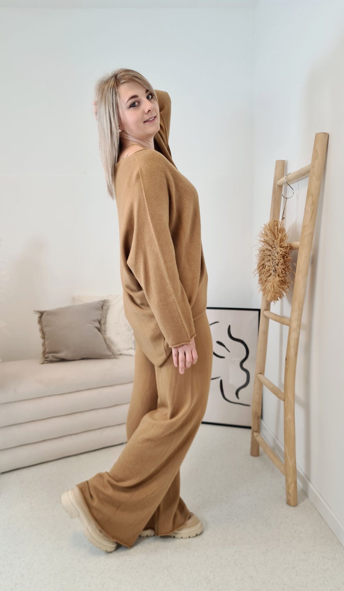 Edler BASIC ANZUG FLORA CAMEL SET Freizeitanzug Jogginganzug Loungewear Hausanzug Homewear 34-42 Edler BASIC ANZUG FLORA CAMEL SET Freizeitanzug Jogginganzug Loungewear Hausanzug Homewear 34-42