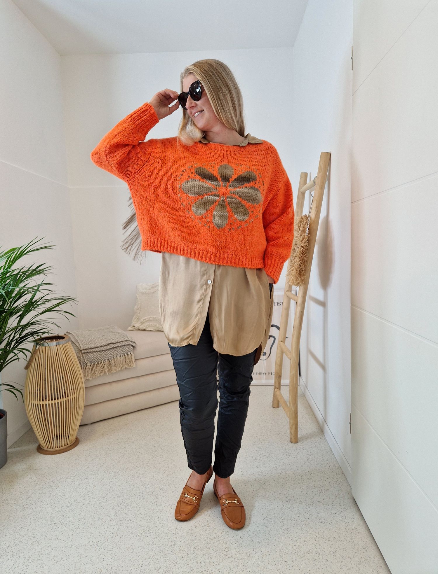 KNIT SWEATER GRETA FLOWER ORANGE Strickpullover Pullover 34-42 Made in Italy versch. Farben KNIT SWEATER GRETA FLOWER ORANGE Strickpullover Pullover 34-42 Made in Italy versch. Farben