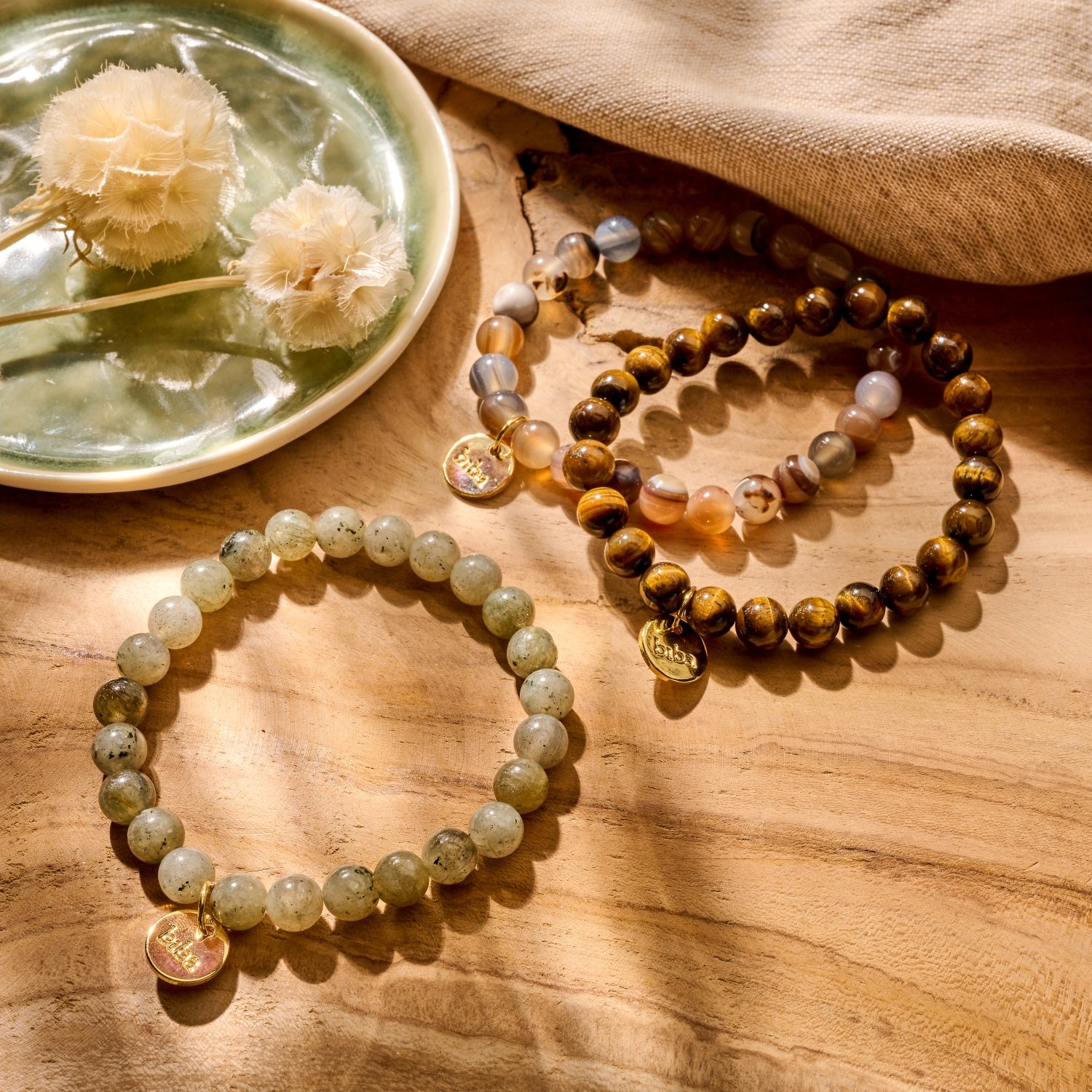 Armband „Martina“ – Naturstein & goldfarbige Details