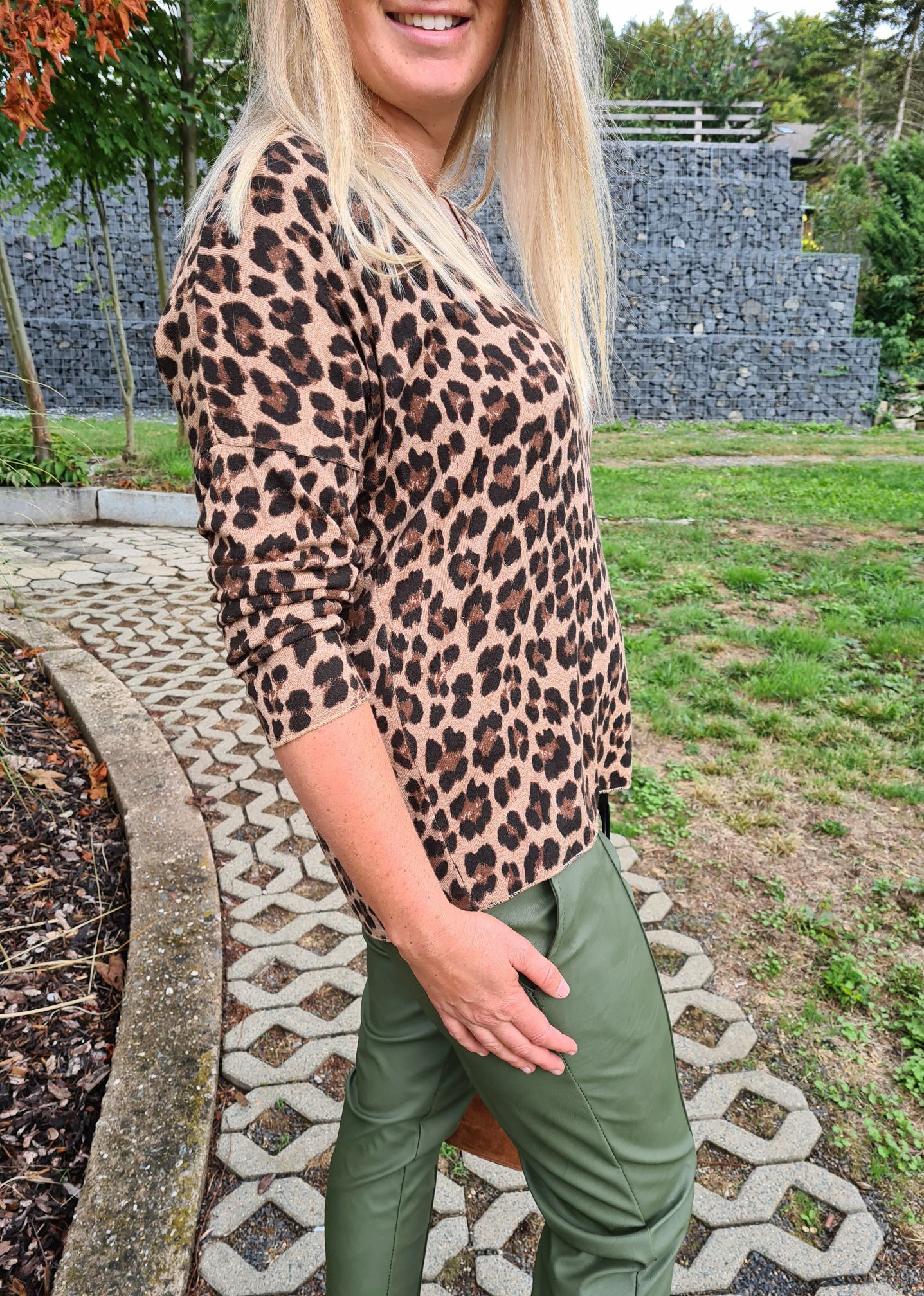 LIGHT KNIT LONGSLEEVE SHIRT MARIKA LEO CAMEL Basic Langarm Pullover Leopard Sweater Made in Italy 34-42 LIGHT KNIT LONGSLEEVE SHIRT MARIKA LEO CAMEL Basic Langarm Pullover Leopard Sweater Made in Italy 34-42