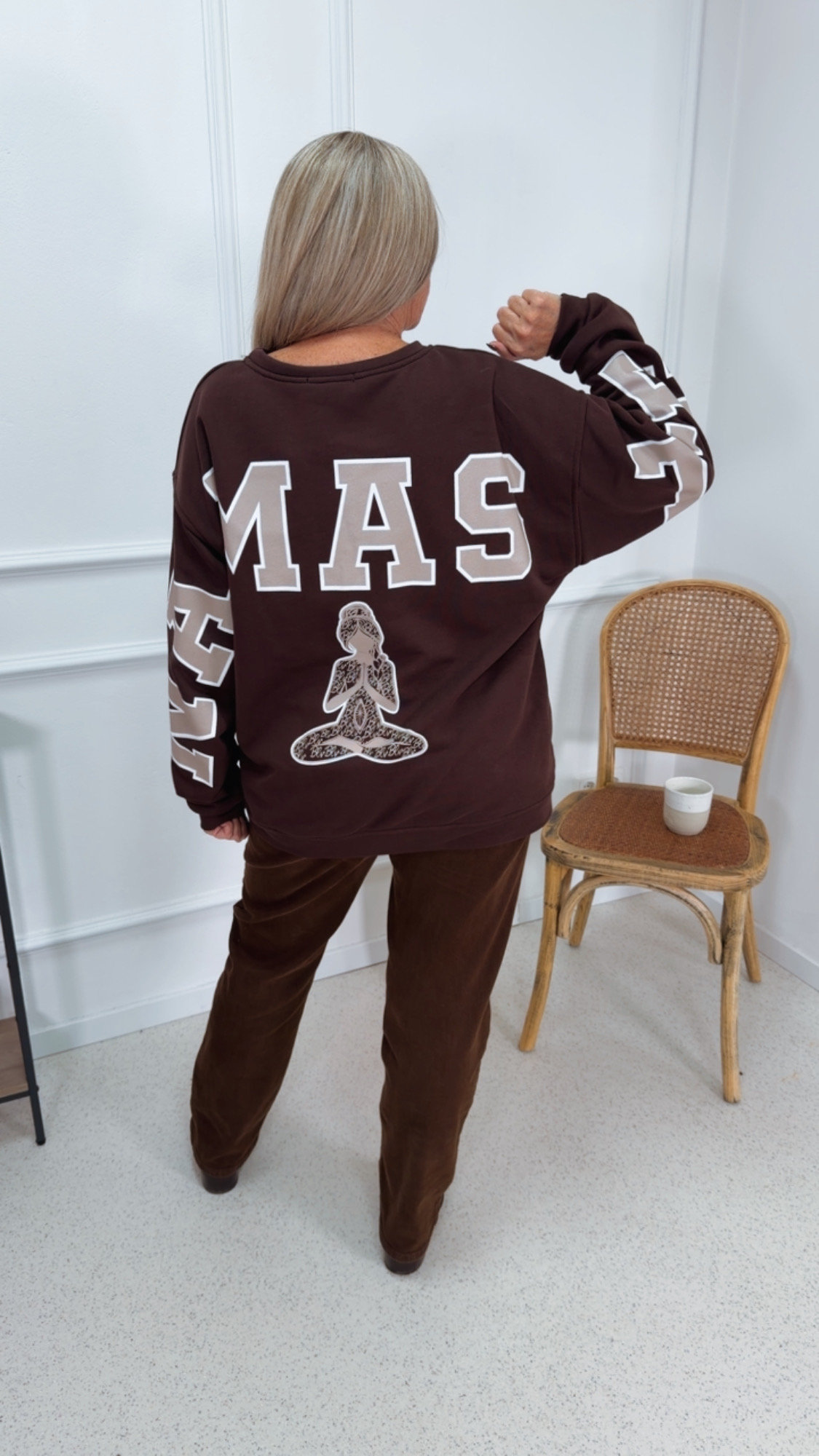 OVERSIZE SWEATER NAMASTE ALL DAMN DAY Made in Italy 34-44