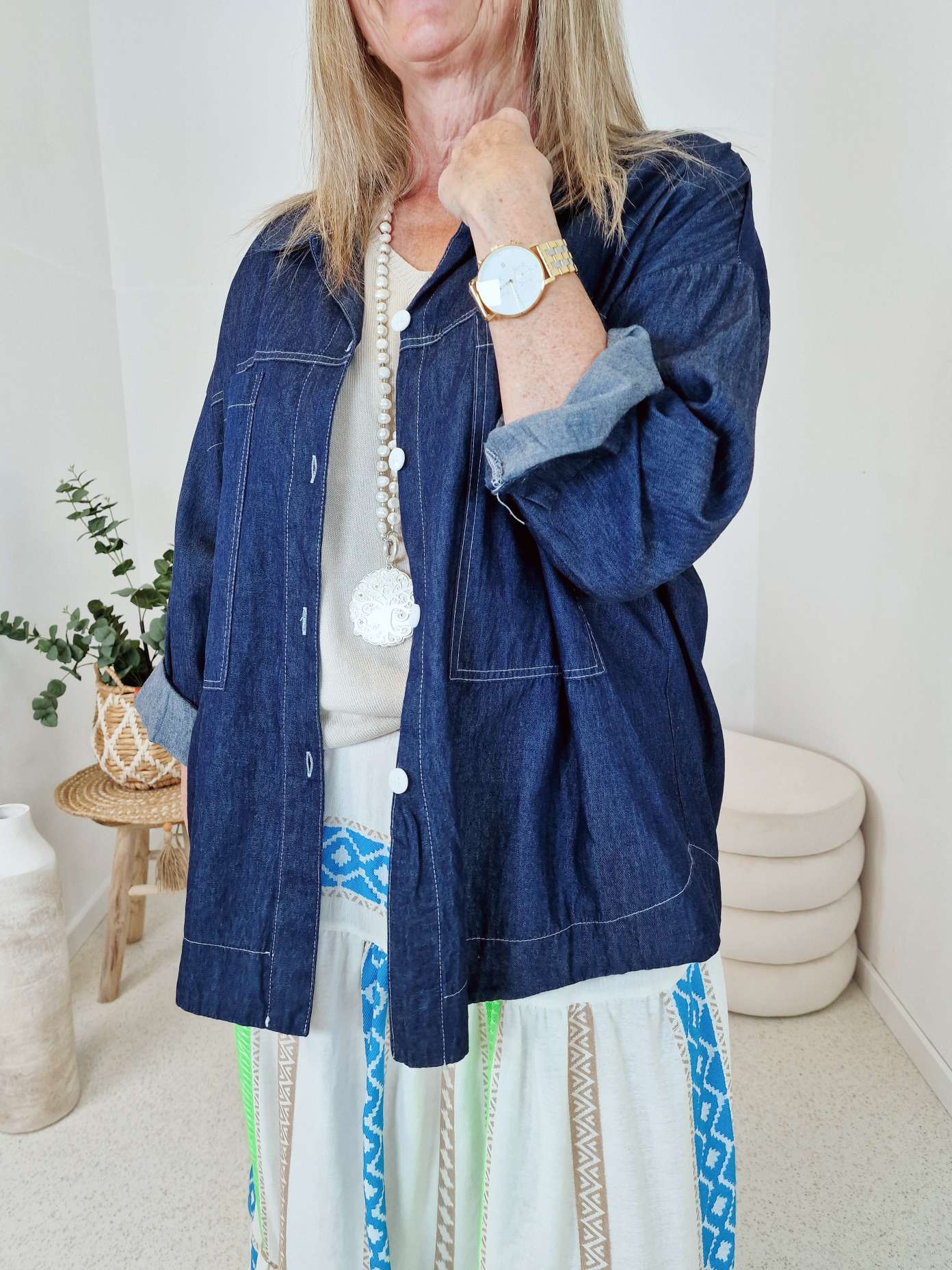 JEANS BLUSE SYLVIA DARK BLUE 34-42 Made in Italy Oversize Shirt Hemd Denim Jacke JEANS BLUSE SYLVIA DARK BLUE 34-42 Made in Italy Oversize Shirt Hemd Denim Jacke