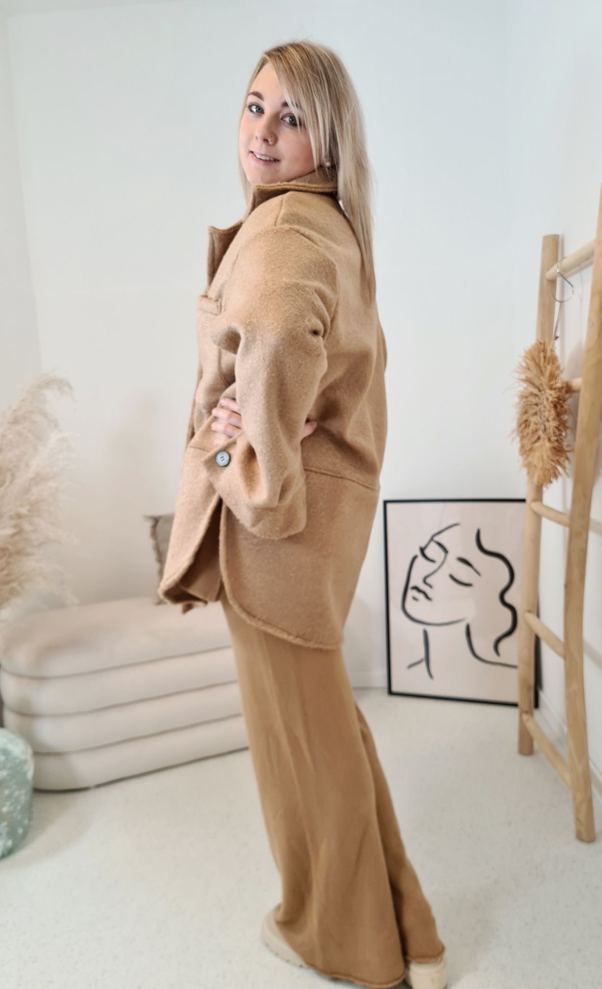WOLL MANTEL KURZ SANDRO CAMEL 34-42 Made in Italy Winter Jacke Fleece COAT WOLL MANTEL KURZ SANDRO CAMEL 34-42 Made in Italy Winter Jacke Fleece COAT
