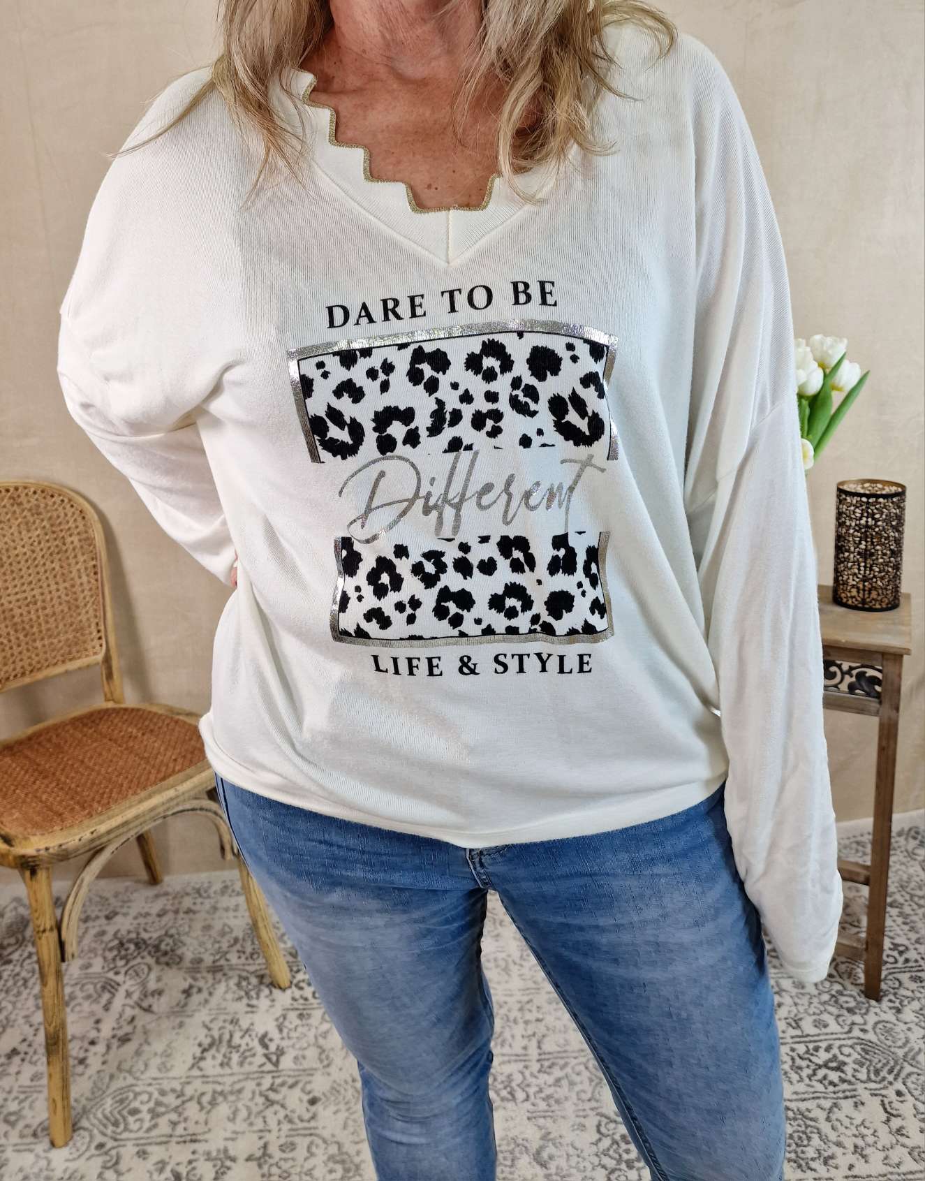 LONGSLEEVE SHIRT DARE TO BE DIFFERENT CREME 34-42/44 Made in Italy Langarm Pullover Oversize LONGSLEEVE SHIRT DARE TO BE DIFFERENT CREME 34-42/44 Made in Italy Langarm Pullover Oversize
