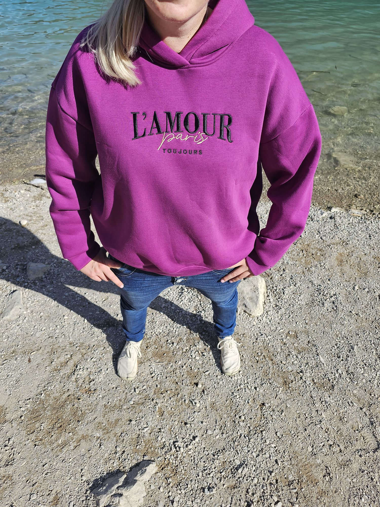 BASIC HOODIE PARIS Made in Italy 34 - 42 BASIC HOODIE PARIS Made in Italy 34 - 42