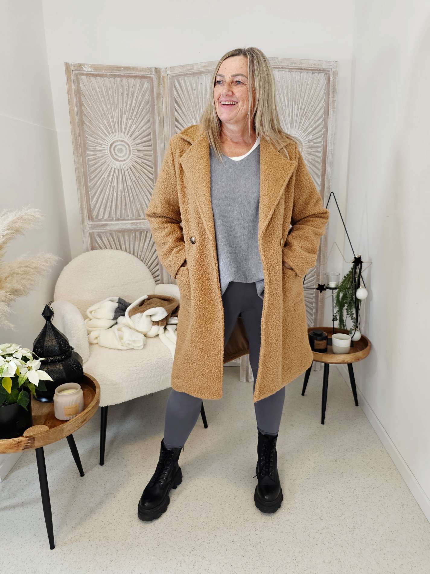 TREND COAT HENRY Made in Italy 34-40 Mantel Jacke Boucle Optik TREND COAT HENRY Made in Italy 34-40 Mantel Jacke Boucle Optik