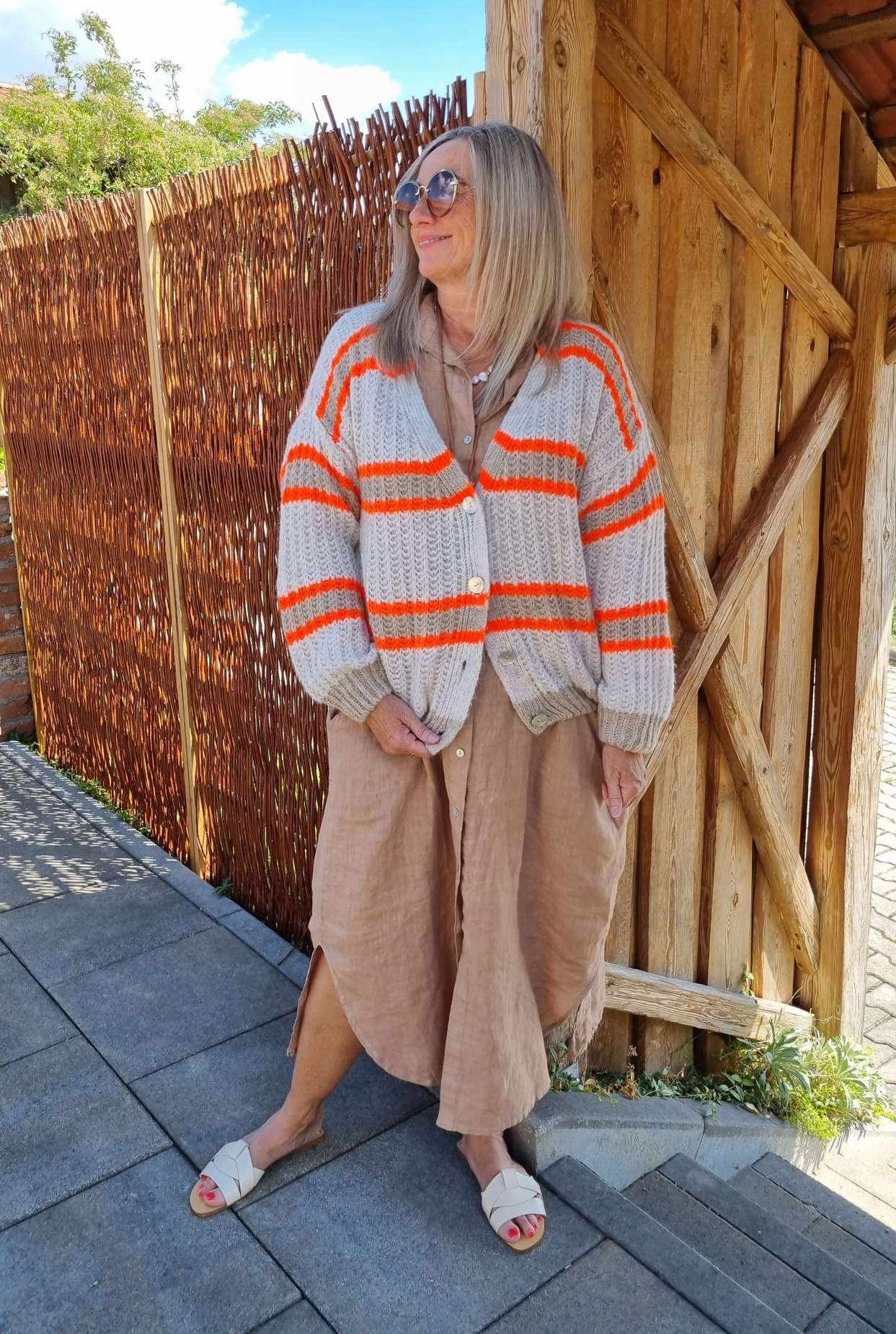 SHORT KNIT CARDIGAN MYKONOS STRIPES BUTTONS BEIGE TAUPE ORANGE kurze Strick Jacke Made in Italy Streifen Knöpfe 34-42 SHORT KNIT CARDIGAN MYKONOS STRIPES BUTTONS BEIGE TAUPE ORANGE kurze Strick Jacke Made in Italy Streifen Knöpfe 34-42