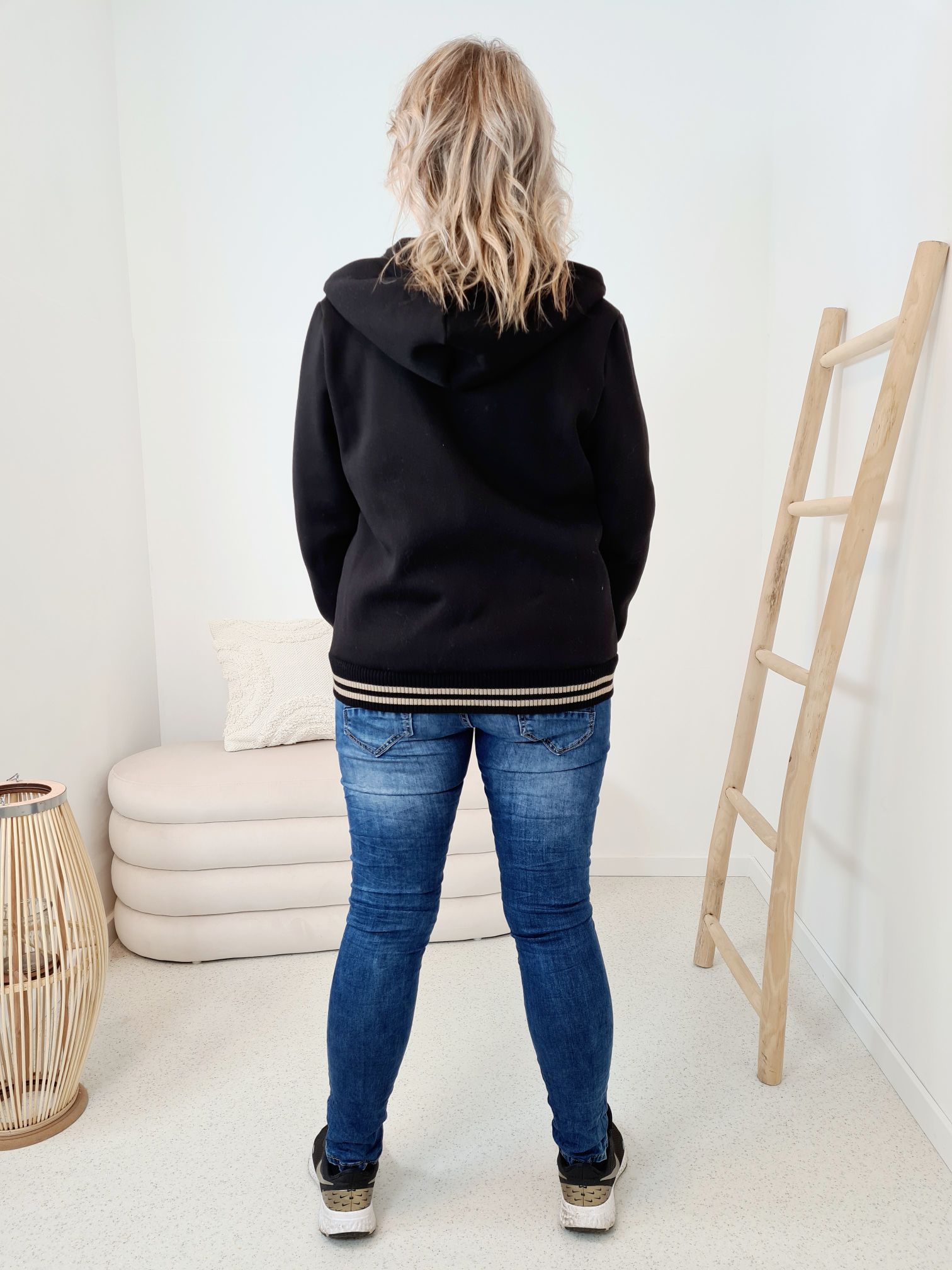 HOODIE SWEATER JACKE LOTTI SCHWARZ Made in Italy Oversize 34-42 versch. Farben HOODIE SWEATER JACKE LOTTI SCHWARZ Made in Italy Oversize 34-42 versch. Farben