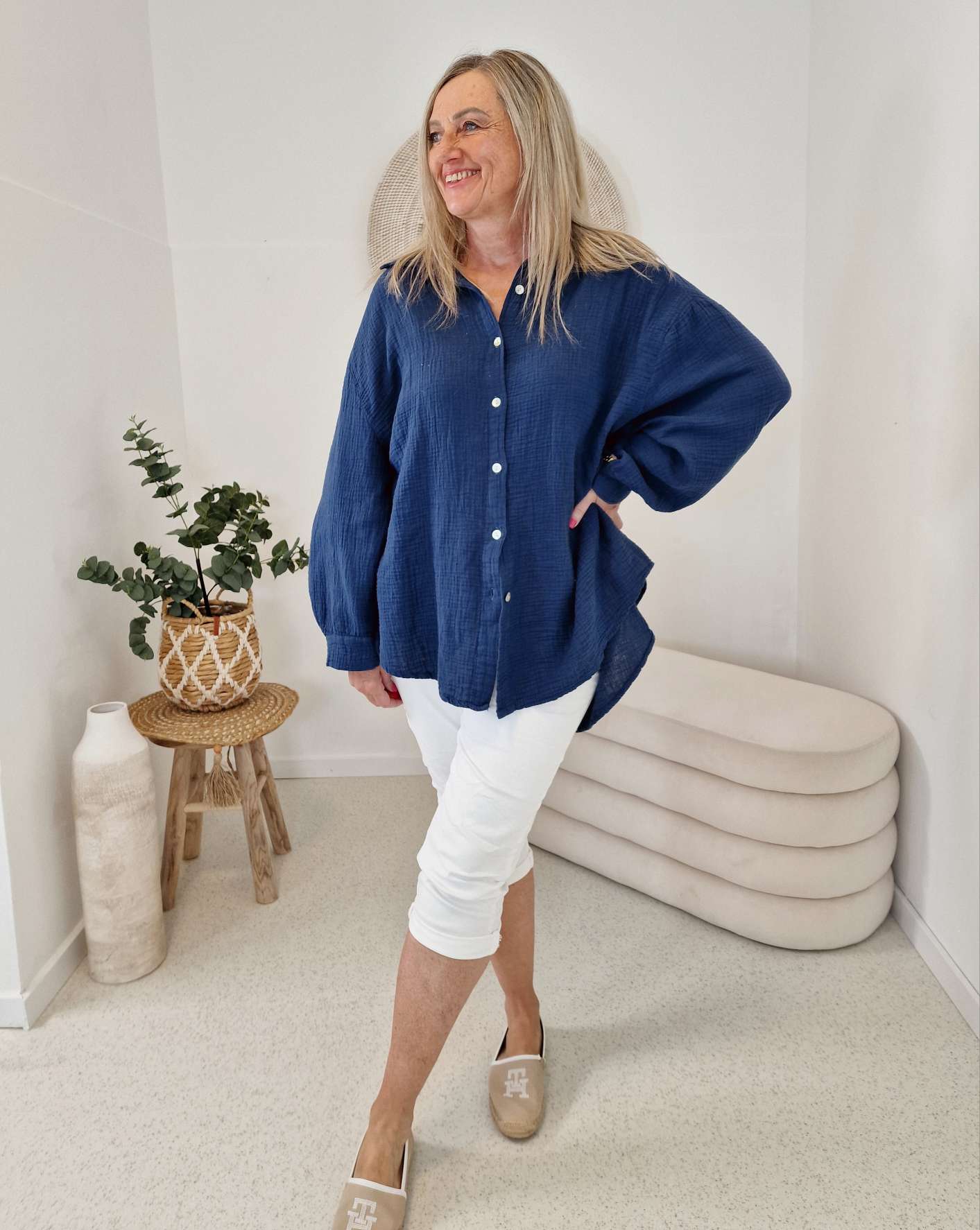 MUSSELIN OVERSIZE BLUSE KORFU DUNKELBLAU 34-42 Made in Italy Longbluse Kleid Tunika Shirt Blusenjacke MUSSELIN OVERSIZE BLUSE KORFU DUNKELBLAU 34-42 Made in Italy Longbluse Kleid Tunika Shirt Blusenjacke