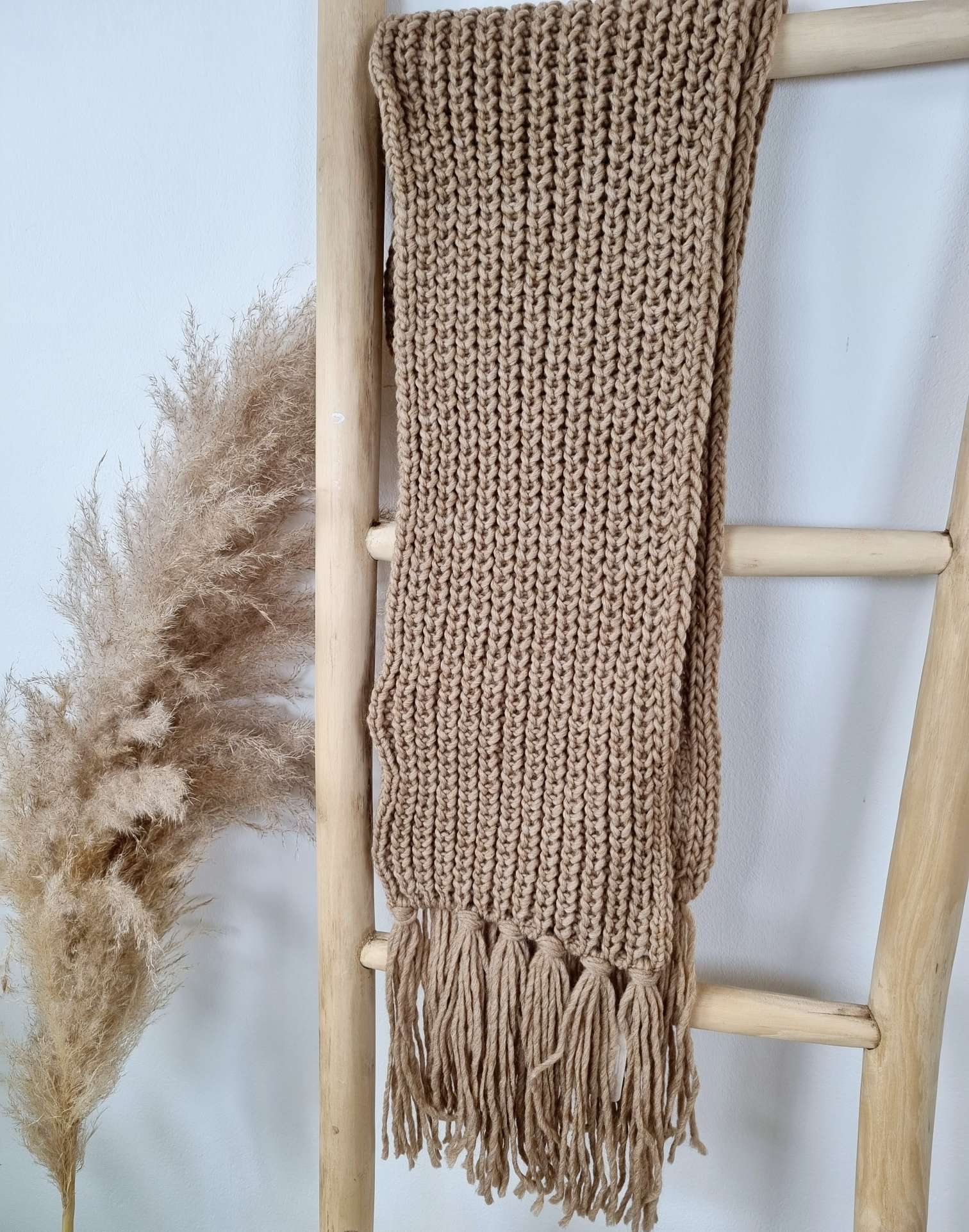 EDLER SCHAL SCARF BELLADONNA CAMEL Made in Italy kuscheliger weicher Strick Schal Fransen EDLER SCHAL SCARF BELLADONNA CAMEL Made in Italy kuscheliger weicher Strick Schal Fransen