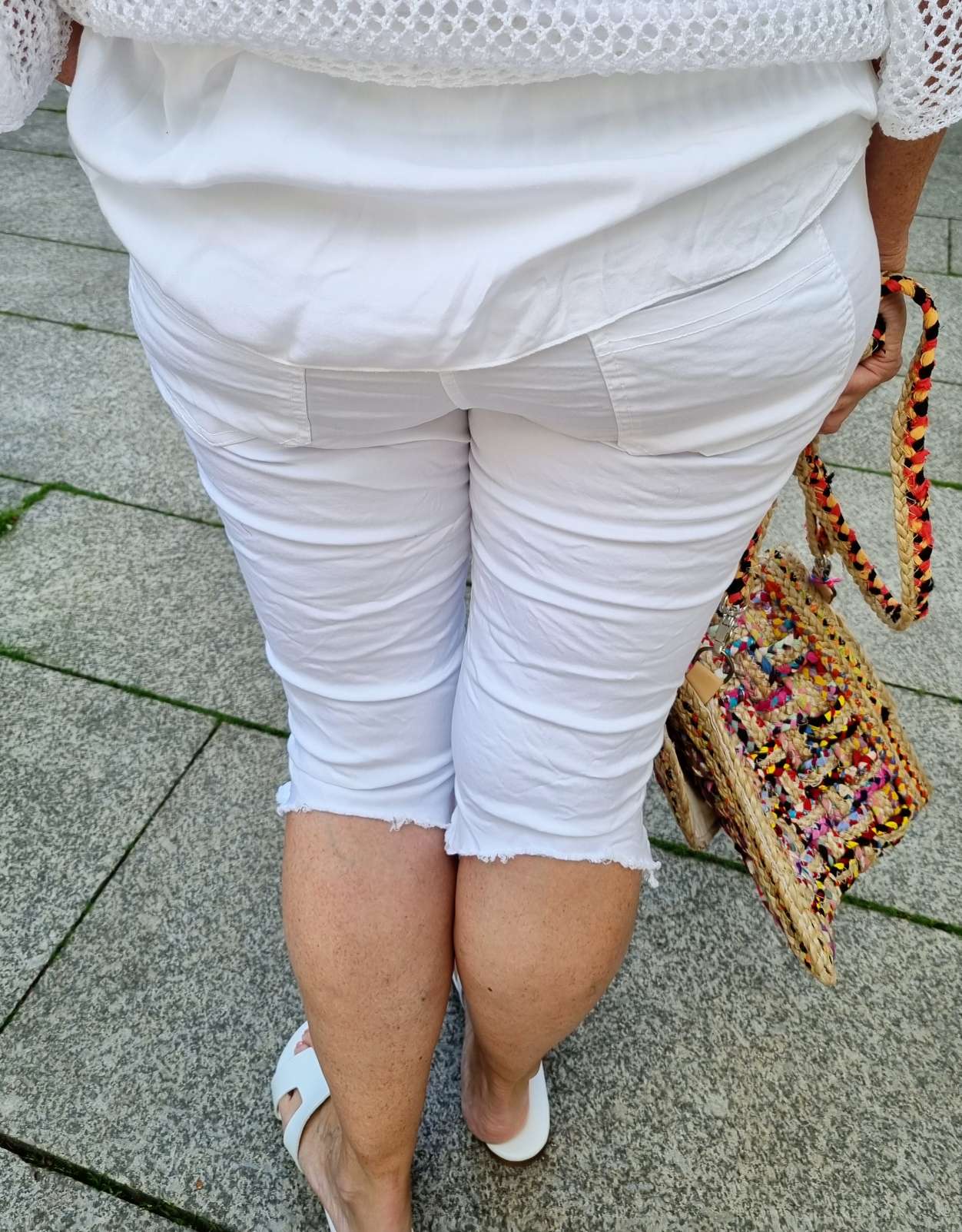 JOGPANT SHORTS VALERIE WEISS 34-40 Made in Italy PANT kurze Hose Sommerhose Bermuda JOGPANT SHORTS VALERIE WEISS 34-40 Made in Italy PANT kurze Hose Sommerhose Bermuda